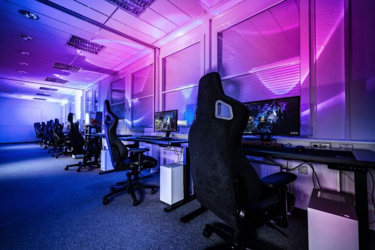 The Rise of Dota 2 Fandom: Streaming, Fantasy Leagues, and Community Picks