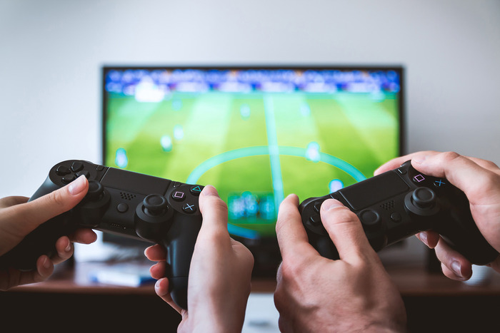 The Business of Online Gaming: How Companies Make Money and Shape the Industry