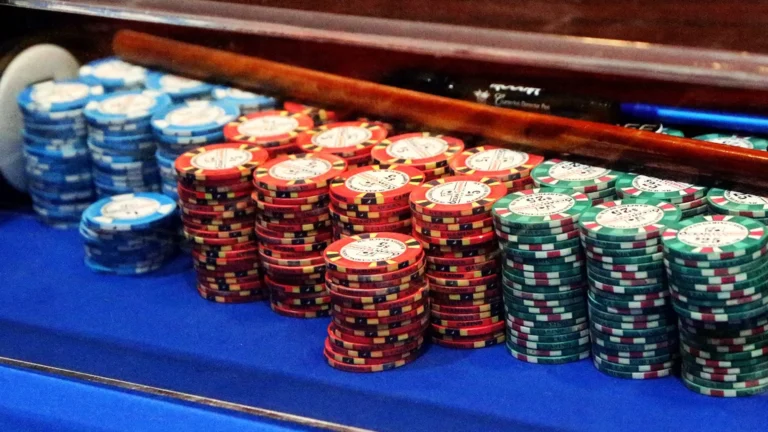 Gold Coins vs Sweeps Coins How Sweepstakes Casinos Really Work