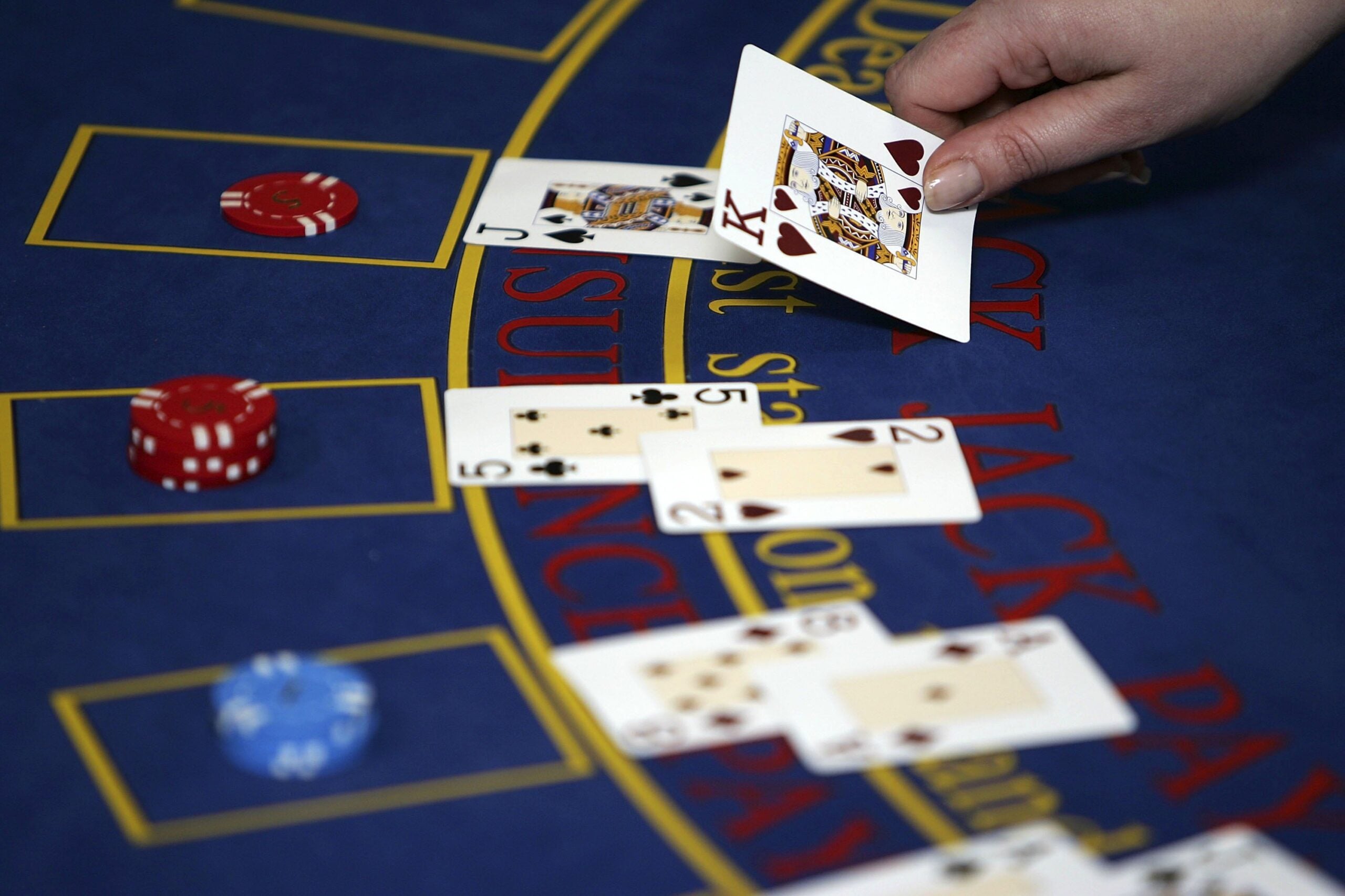How Casinos Respond to Card Counting
