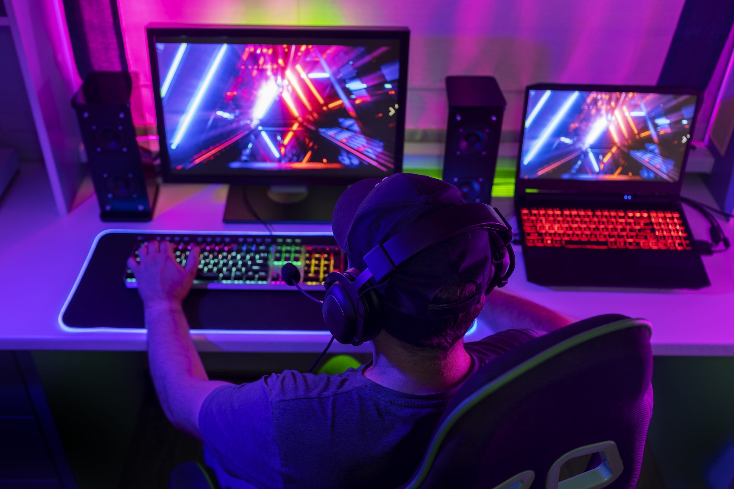 How live online games use real-time player data to keep audiences engaged