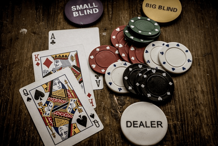 How to Play Popular Casino Games like Poker, Blackjack, and Roulette