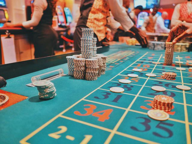 What Is a Sweepstakes Casino? How the Dual-Currency Model Is Reshaping Online Gaming in 2026