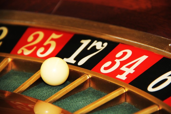 Online Casino Player Counter: Find Out Which Country Has the Largest Number of Players, How Many People Play in Online Casinos Every Week, and on Which Games